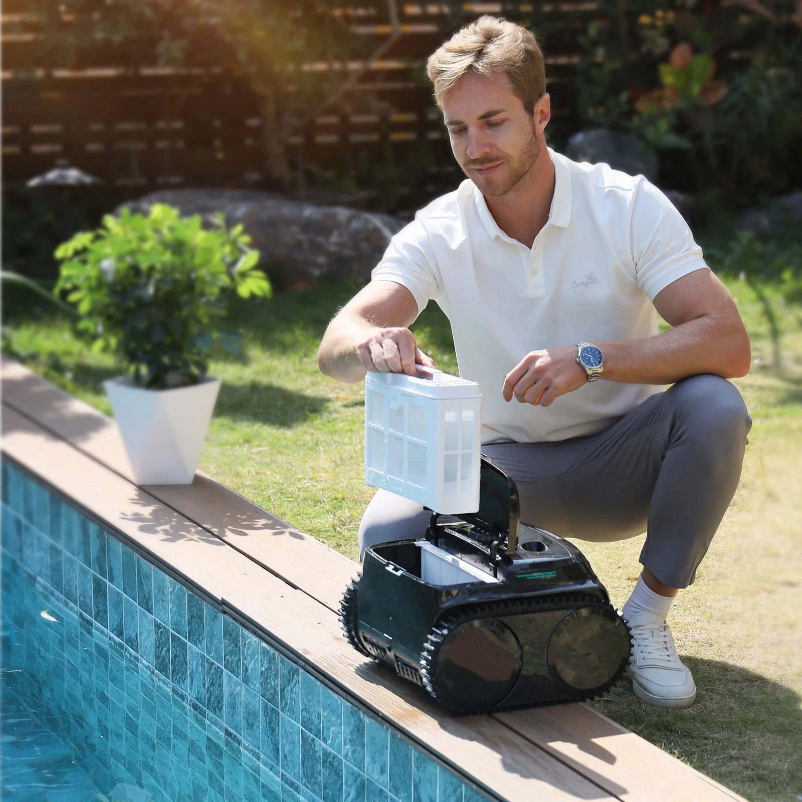 How to Vacuum Inground Pool Without Damaging the Liner